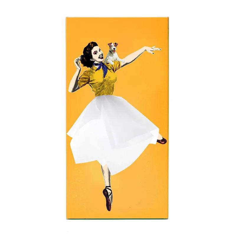 Vintage 1950-es évekbeli pin-up fa papírzsebkendő-tartó — átöltözőruhás grafika - Desfino
