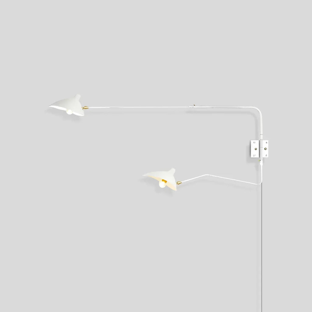 Zweiarmige Plug-in-Wandleuchte für das Schlafzimmer | Desfino