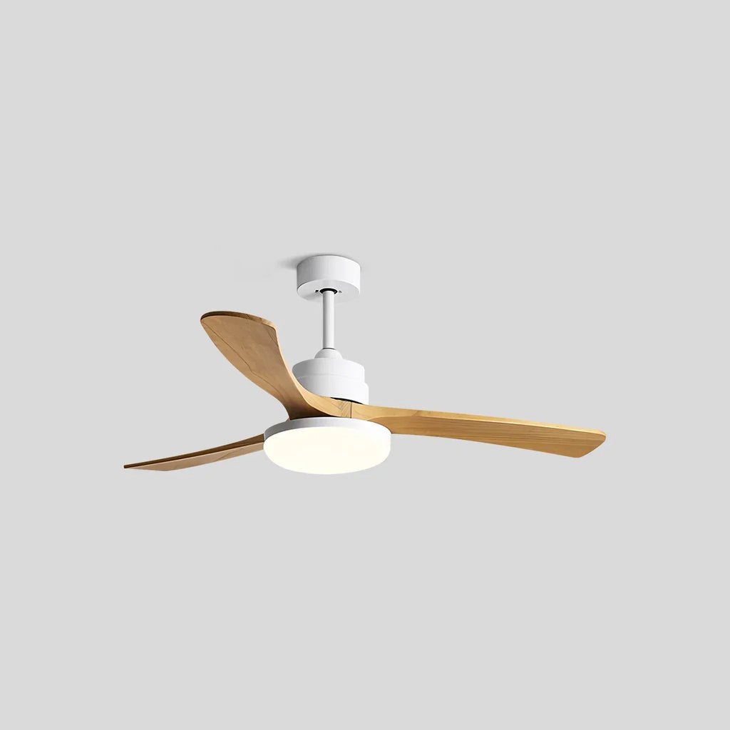 Deckenventilator mit Leuchte „High Wind“ aus Holz | Desfino