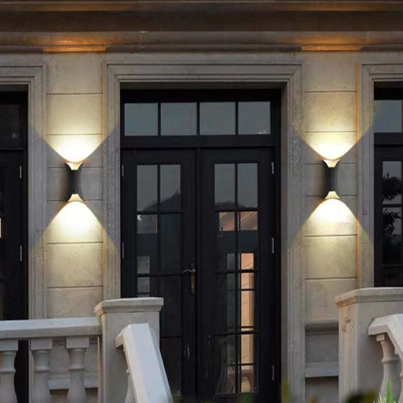 Arcora Curve Outdoor LED Wall Light — Hardwired, IP65 - Desfino