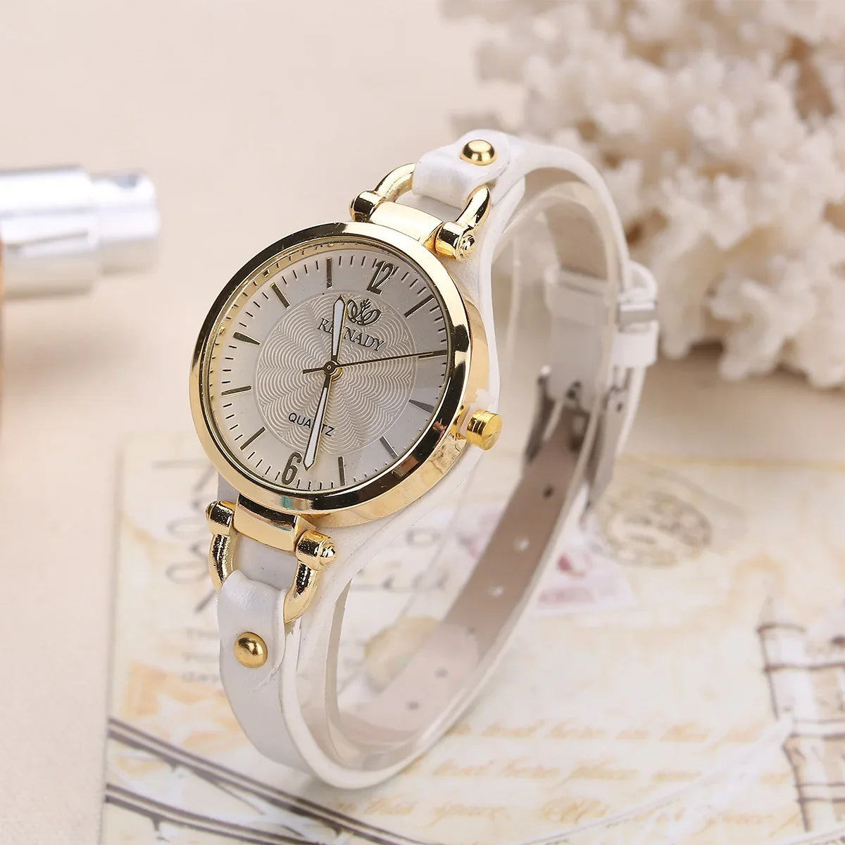 Relógio de pulso elegante para mulher Aurelia — Bracelete durável, mecanismo preciso - Desfino