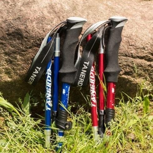 Bâtons de trekking télescopiques PeakGlide — pliables, réglables avec pince à serrage facile - Desfino