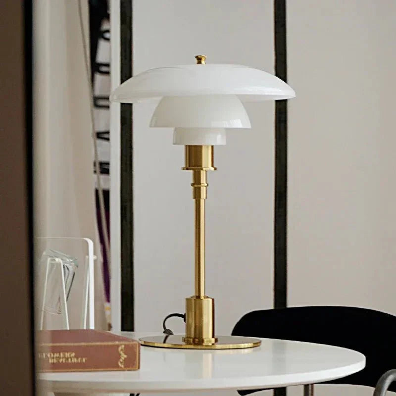 Stolní lampa Asteri ve stylu art deco — výrazný geometrický vzor - Desfino