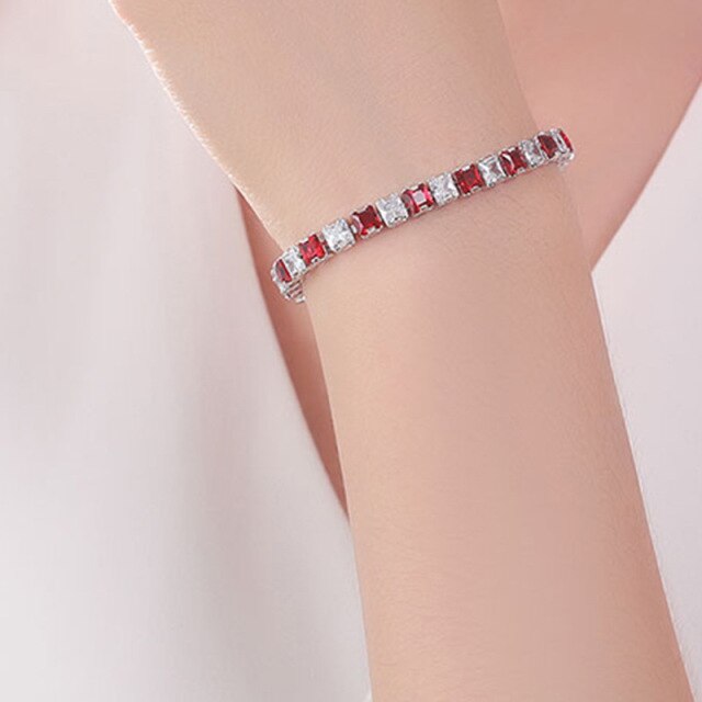 AstraLuxe Chain Tennis Bracelet — Geometric Link Pattern, Zirconia Accents