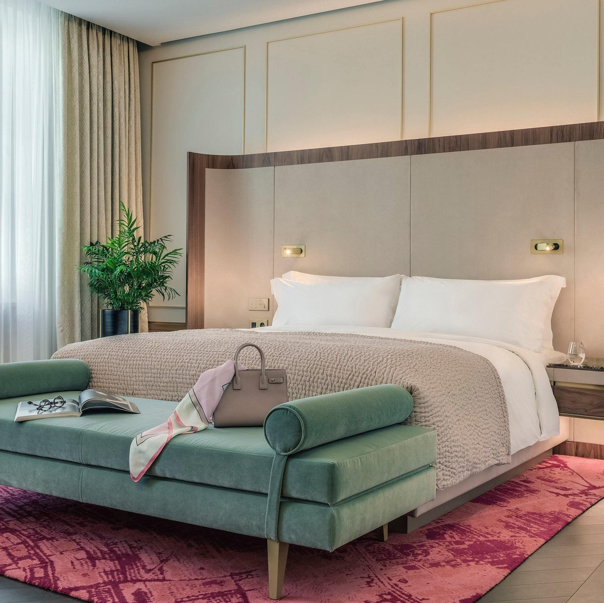 Regulowana lampka do czytania przy łóżku Aeris — elegancki design - Desfino