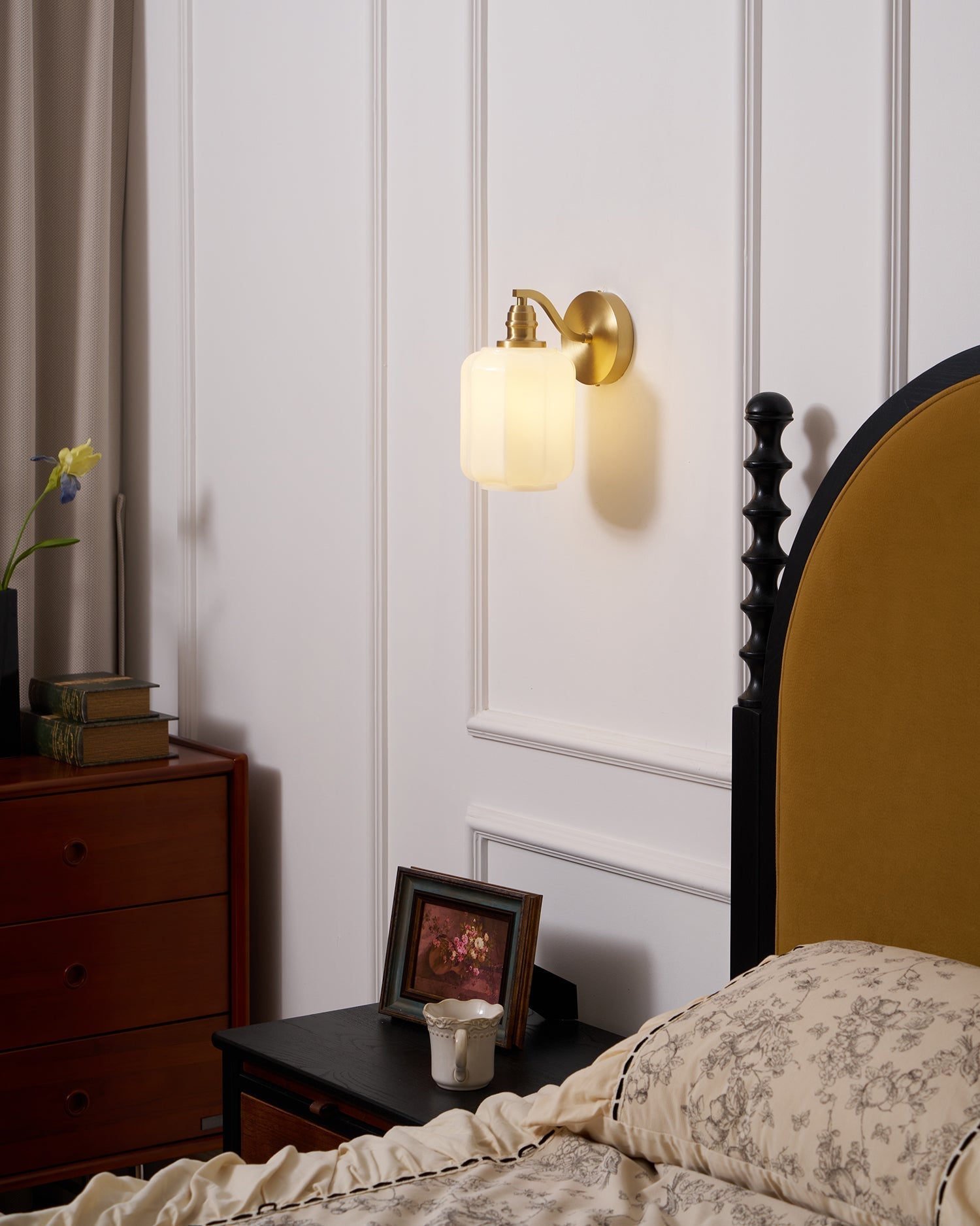 Henry Wall Lamp — 15x25cm Damp Rated Compact Light