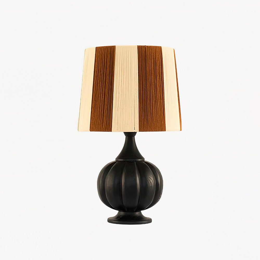 Harmonische, kräftig gestreifte Tischlampe