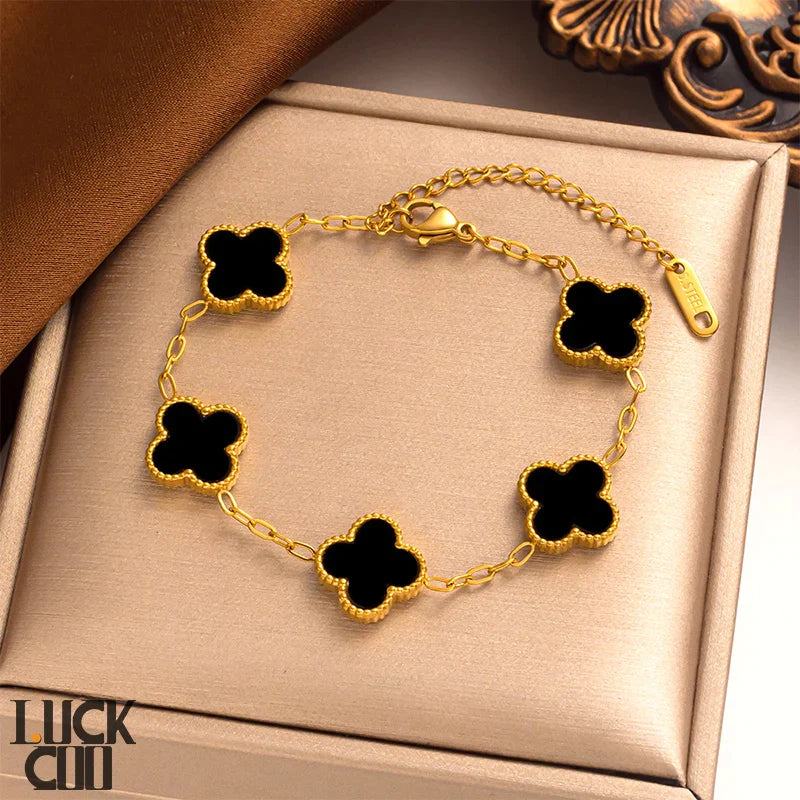 SylvaClove Clover Bracelet — Four Delicate Floral Charms - Desfino