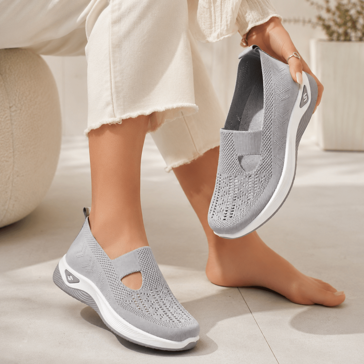 أحذية ORTHOGLIDE النسائية سهلة الارتداء لتقويم العظام: قابلة للتهوية، مبطنة بالجل - Desfino