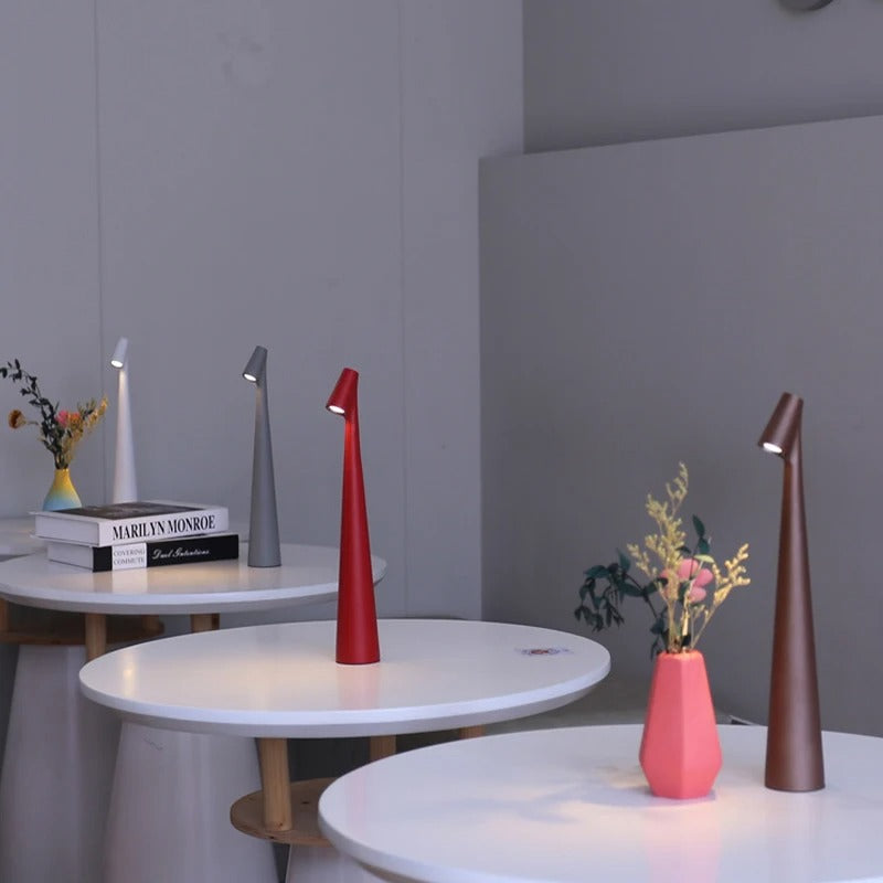 Lampada da tavolo LED ricaricabile Nordic — Luce d'accento senza fili - Desfino