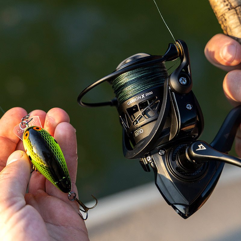 Piscifun Carbon X Spinning Reel — Lightweight 5.1-Ounce Design - Desfino