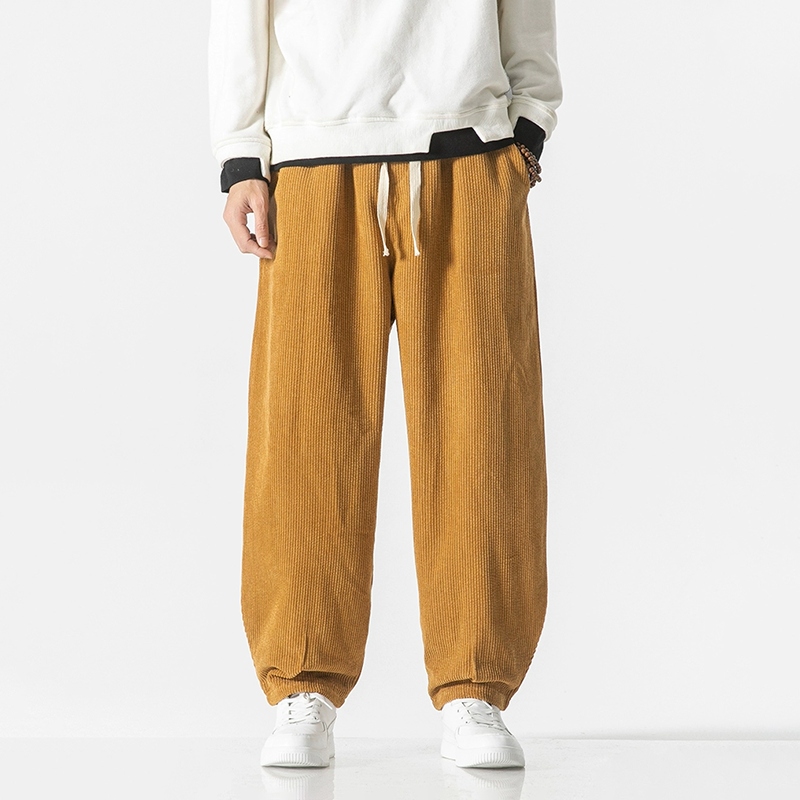 Pantaloni in velluto a coste dal taglio morbido — Vita con coulisse regolabile, polsini elasticizzati - Desfino