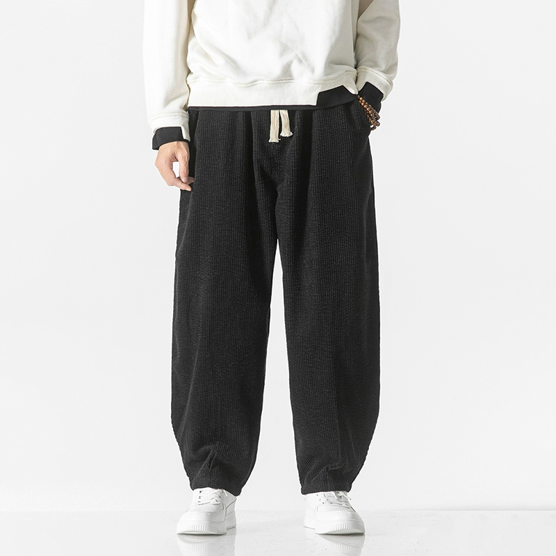 Pantaloni in velluto a coste dal taglio morbido — Vita con coulisse regolabile, polsini elasticizzati - Desfino