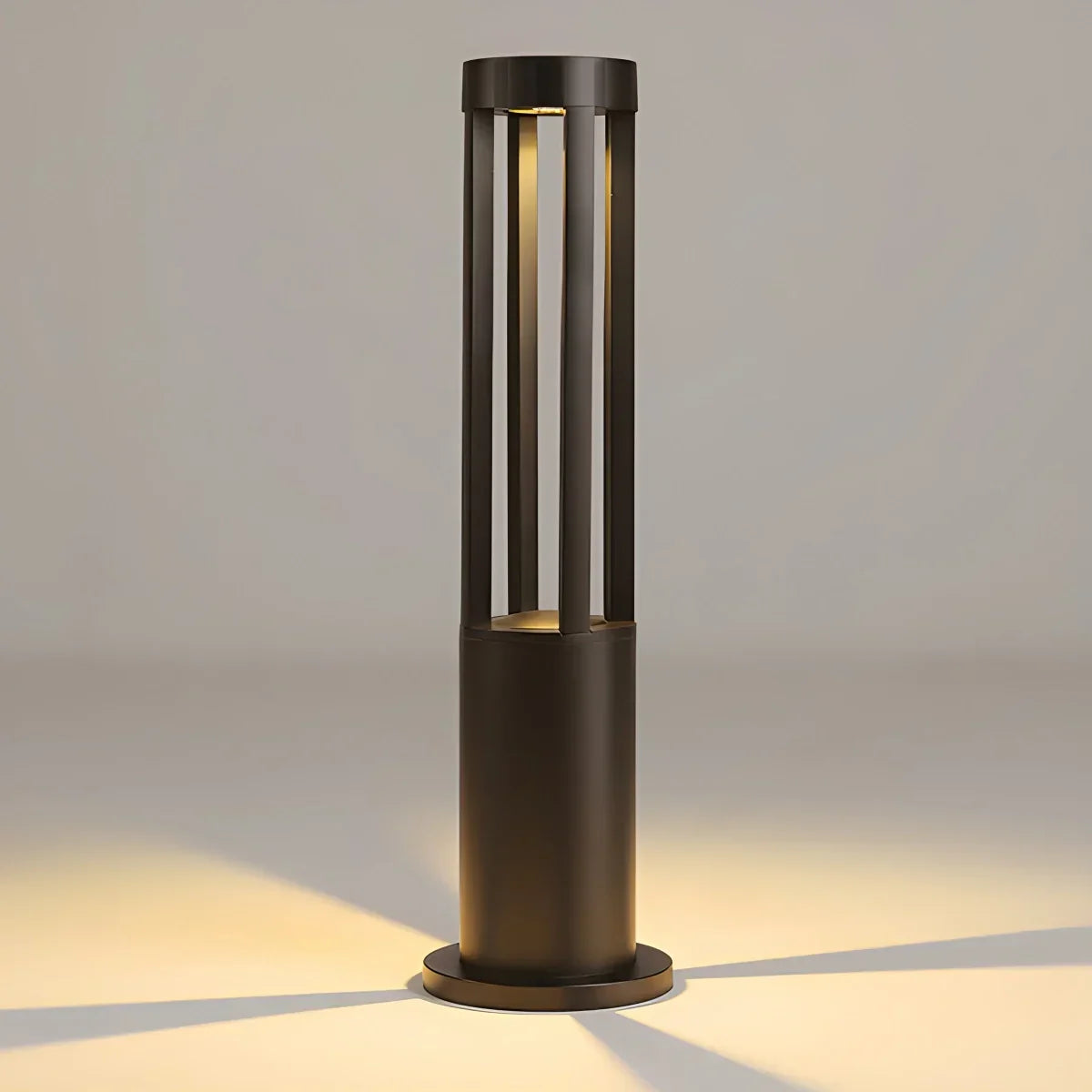 Cylindrical Lawn Outdoor Floor Lamp | Desfino