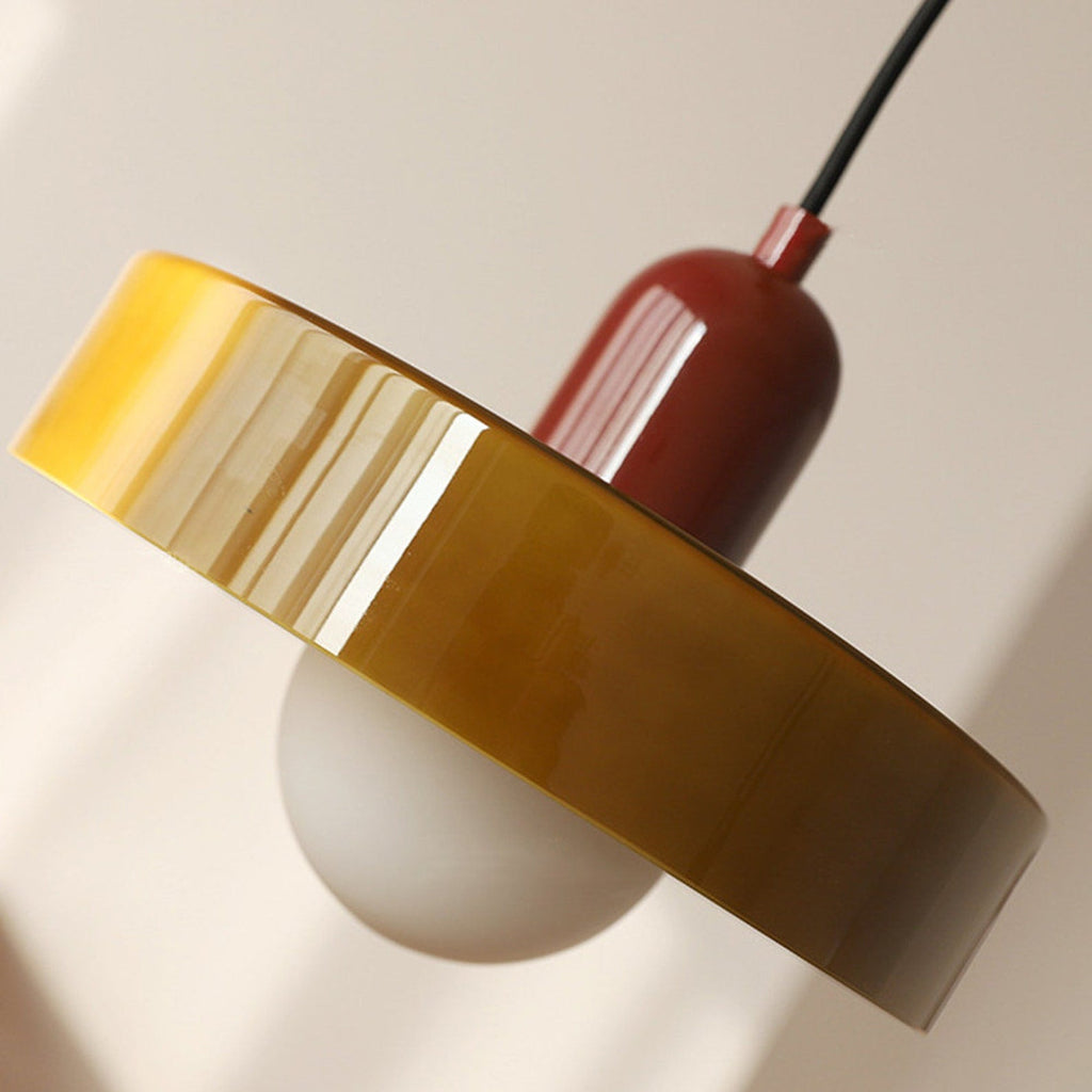 Aurelo Bauhaus-Pendelleuchte — Farbiger Glasschirm, rundes Baldachin