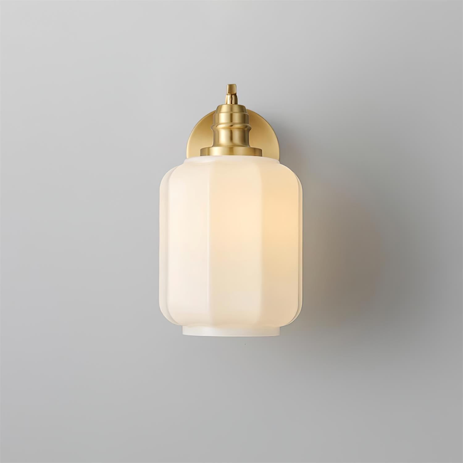 Henry Wandleuchte mit Stecker – B 15 x H 25 cm