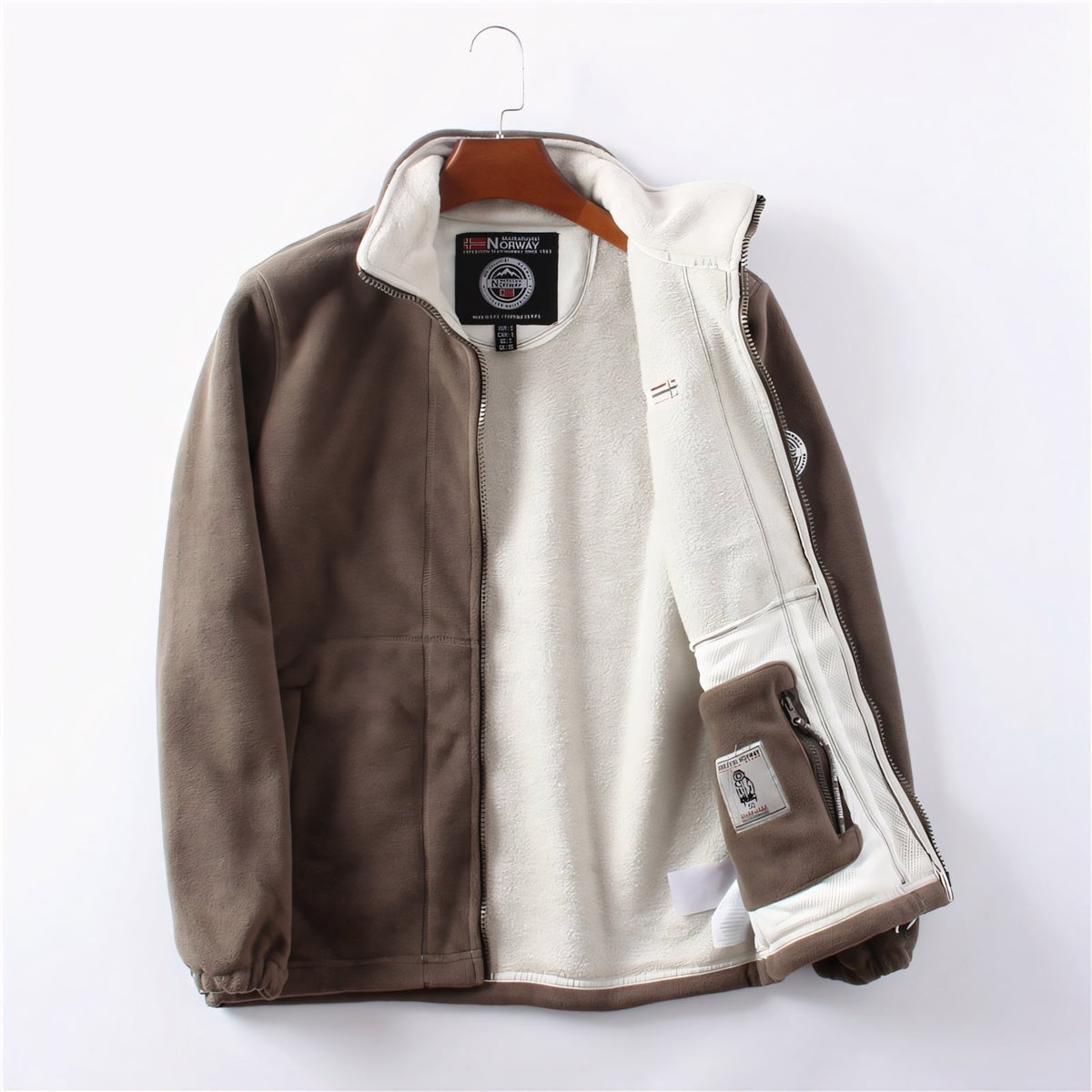 Nordellia Summit Expedition Jacket — Premium Warmth, Soft-Touch - Desfino