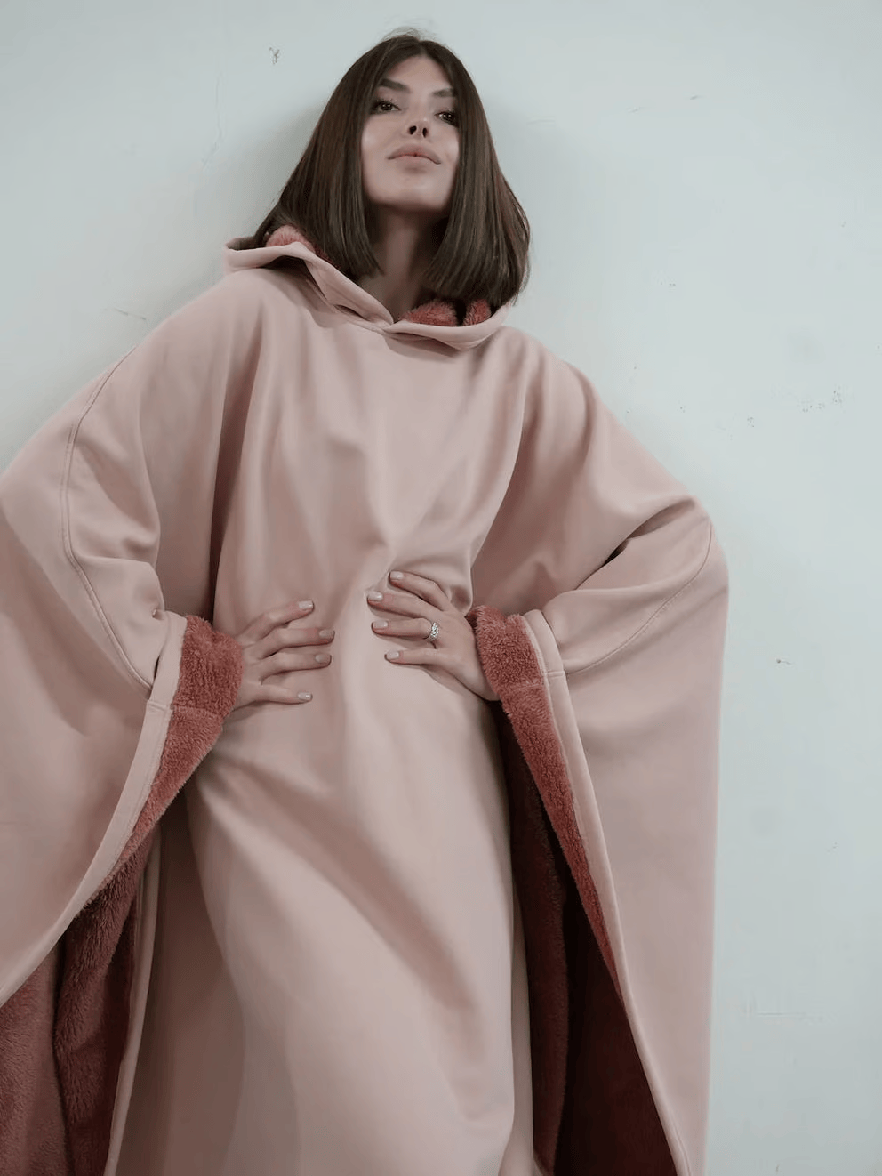 ArcticFlare LumaWeave kapucnis pulóver — Oversize szabás, rendkívül puha, stresszcsökkentő - Desfino