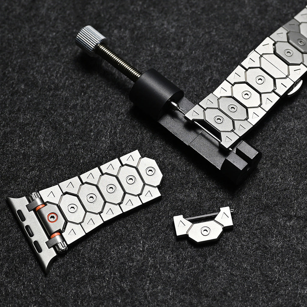 Sześciokątny tytanowy pasek ogniwowy Vantira do Apple Watch - Desfino