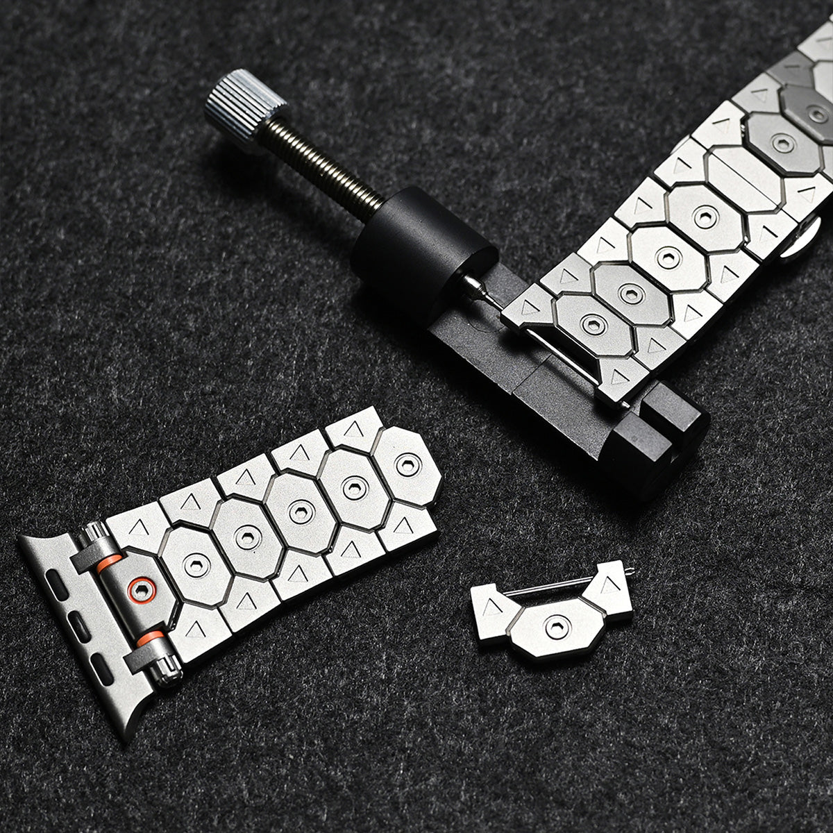 Sześciokątny tytanowy pasek ogniwowy Vantira do Apple Watch - Desfino