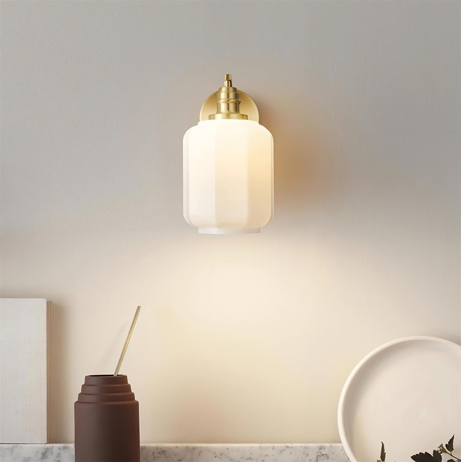Henry Wandleuchte mit Stecker – B 15 x H 25 cm