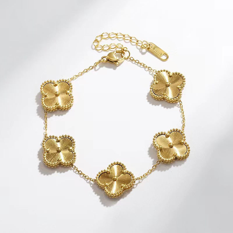 SylvaClove Clover Bracelet — Four Delicate Floral Charms - Desfino