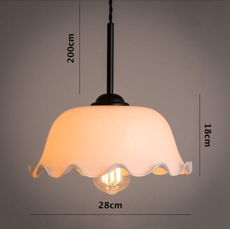 Aurelle 法式复古乳白玻璃吊灯 — 含 LED 灯泡 - Desfino