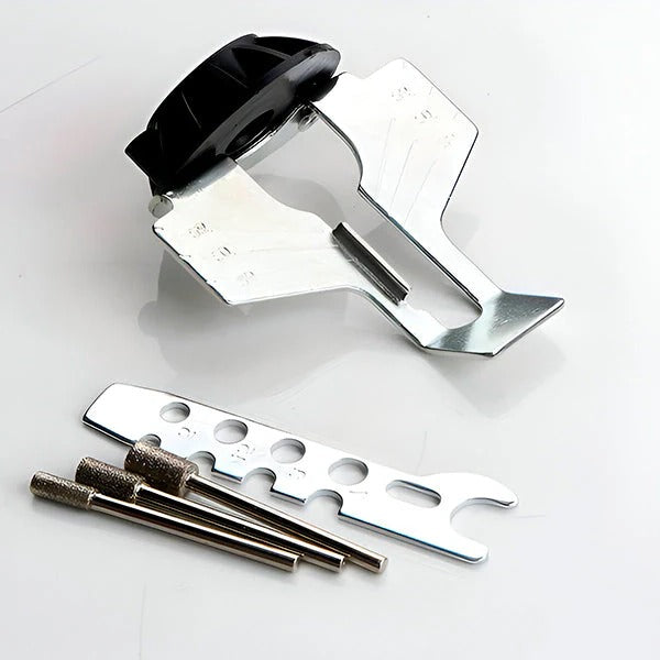 Chainsaw Sharpener with Integrated Sharpener