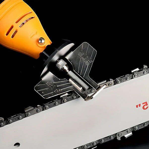 Chainsaw Sharpener with Integrated Sharpener
