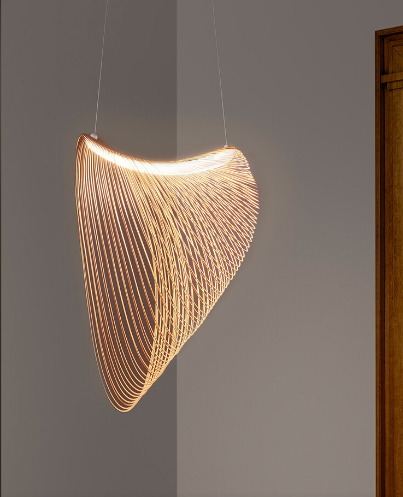 Lampa wisząca BirchGlow z drewna brzozowego — delikatne światło, rustykalna faktura - Desfino
