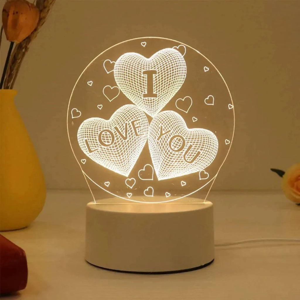 Lampa LED AmoraGlow w kształcie serca z akrylu — podstawa z litego drewna | Desfino