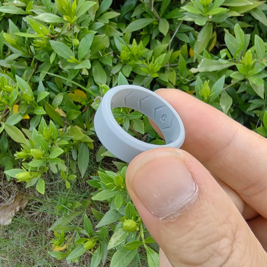 OnyxLoop Silikon-Eheringe, Set mit 4 strapazierfähigen Ringen - Desfino