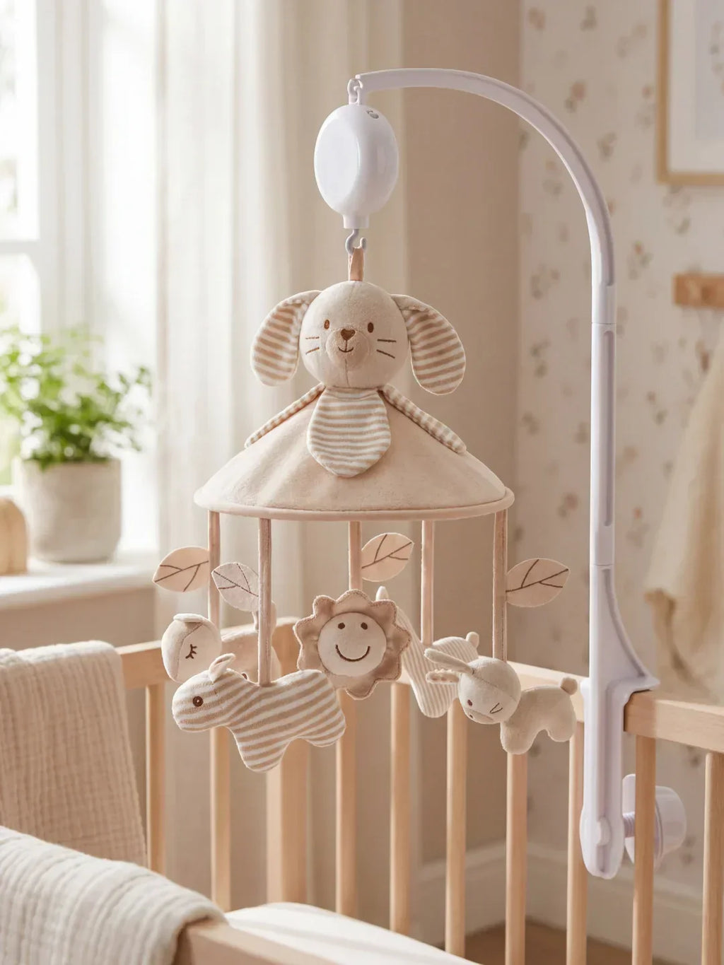 Dřevěný hudební kolotoč pro miminko s podpěrným ramenem — uklidňující závěsný design