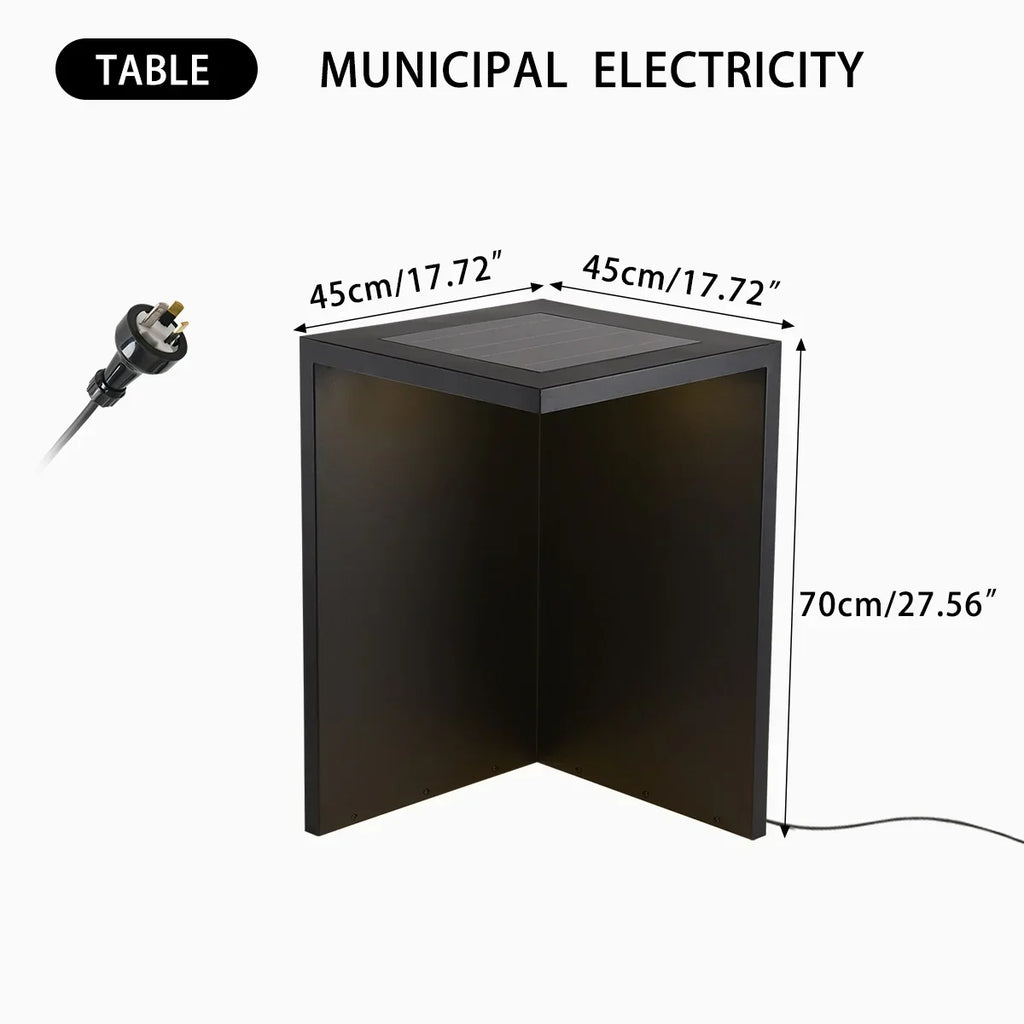 Solar-Stehlampe als Tisch und Hocker | Desfino