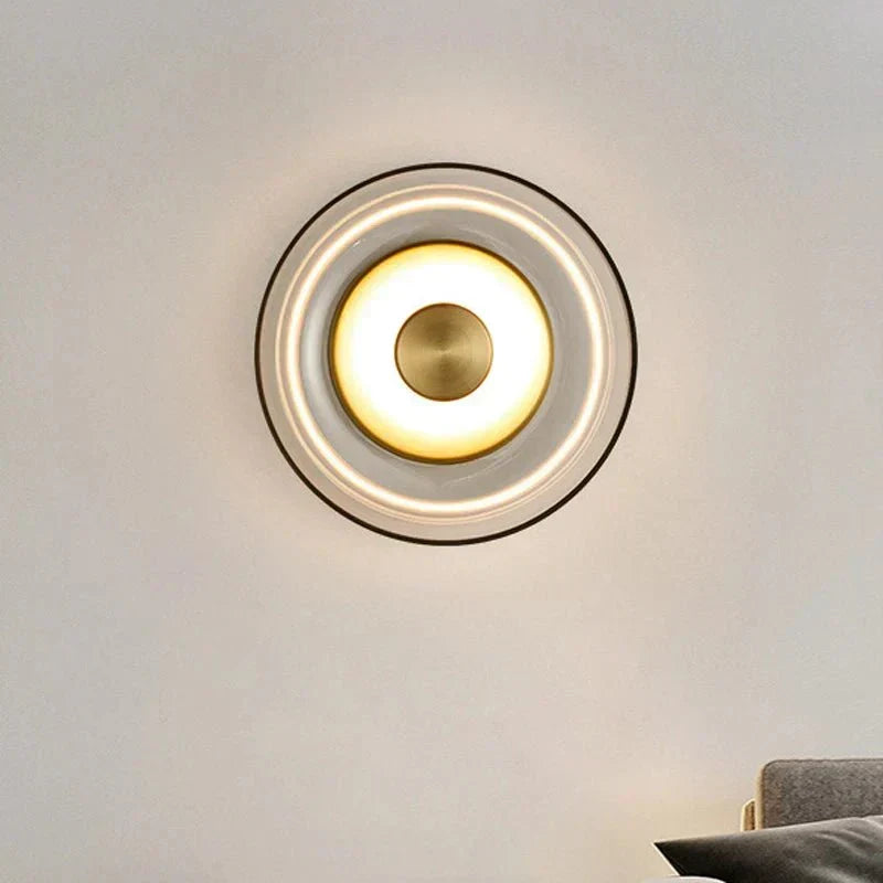 Aurelia-Wandleuchte aus Rauchglas – zeitgemäße Silhouette, klare Linien, sanftes Licht