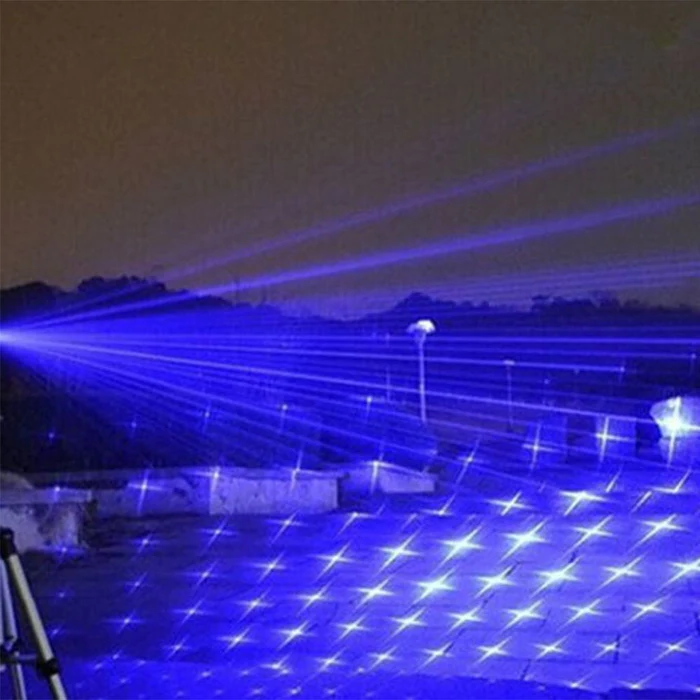 AeroForge Pro vandtæt laserlygte til høj intensitet — 5.000 m rækkevidde, overlevelseslys