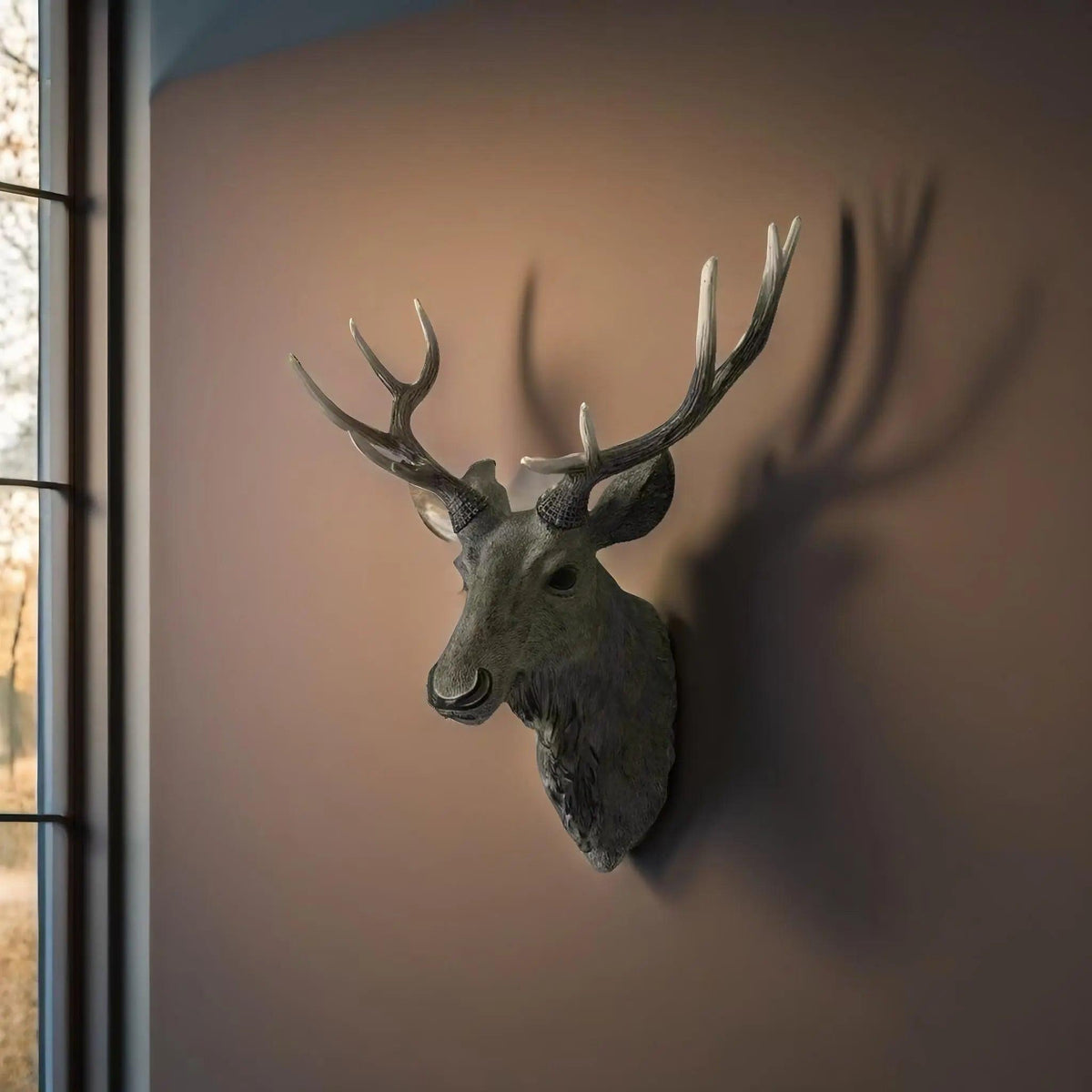 Décoration murale tête de cerf factice Thornridge — Style rustique, 40 x 45 cm - Desfino