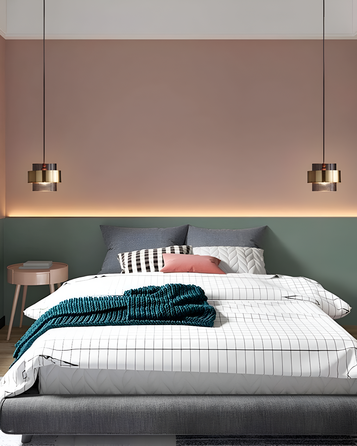 Solara Pendelleuchte aus goldgetöntem Glas - Verstellbares Kabel, Metalldetail - Desfino