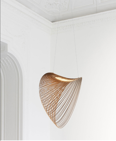 Lampa wisząca BirchGlow z drewna brzozowego — delikatne światło, rustykalna faktura - Desfino