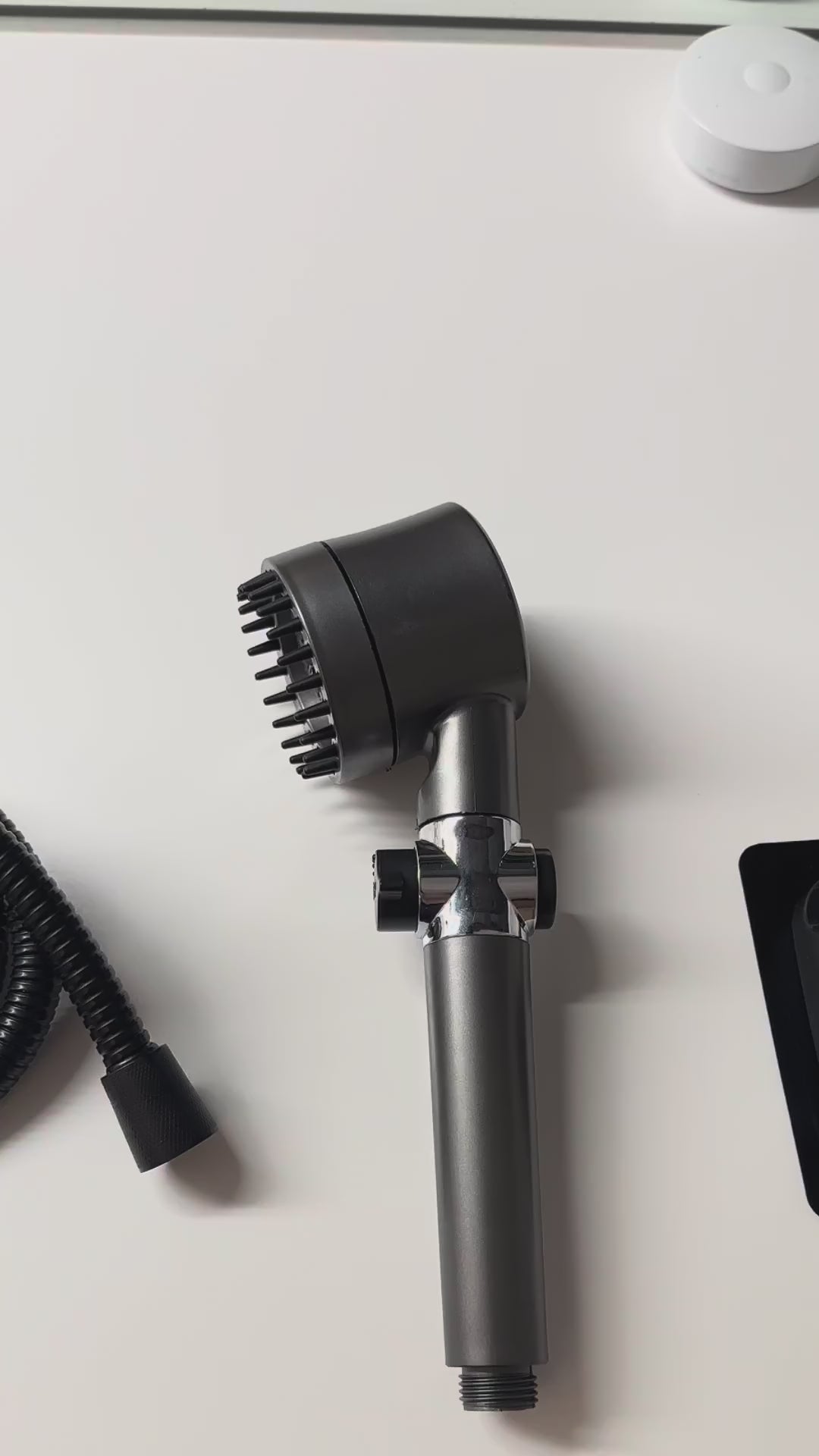 Chuveiro de alta pressão PowerFlow — Fluxo com microorifícios, duches mais fortes - Desfino