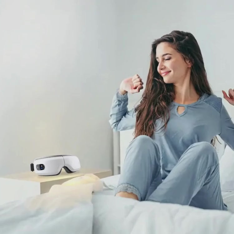 LumaSoothe Smart Eye Massager — Heat, Air Compression & Pulse | Desfino