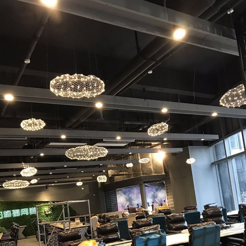 Sochařská železná lampa ve stylu art deco ve tvaru oblaku - hvězdné LED bodové světlo - Desfino