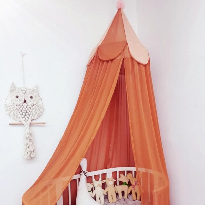Set di baldacchino e copertura per culla in chiffon con motivo circense giocoso CirroNest