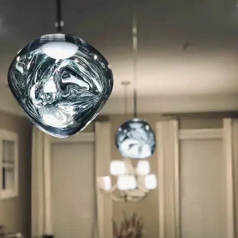 Aurea pendellampa i smält design — exklusiv modern taklampa inspirerad av lava - Desfino