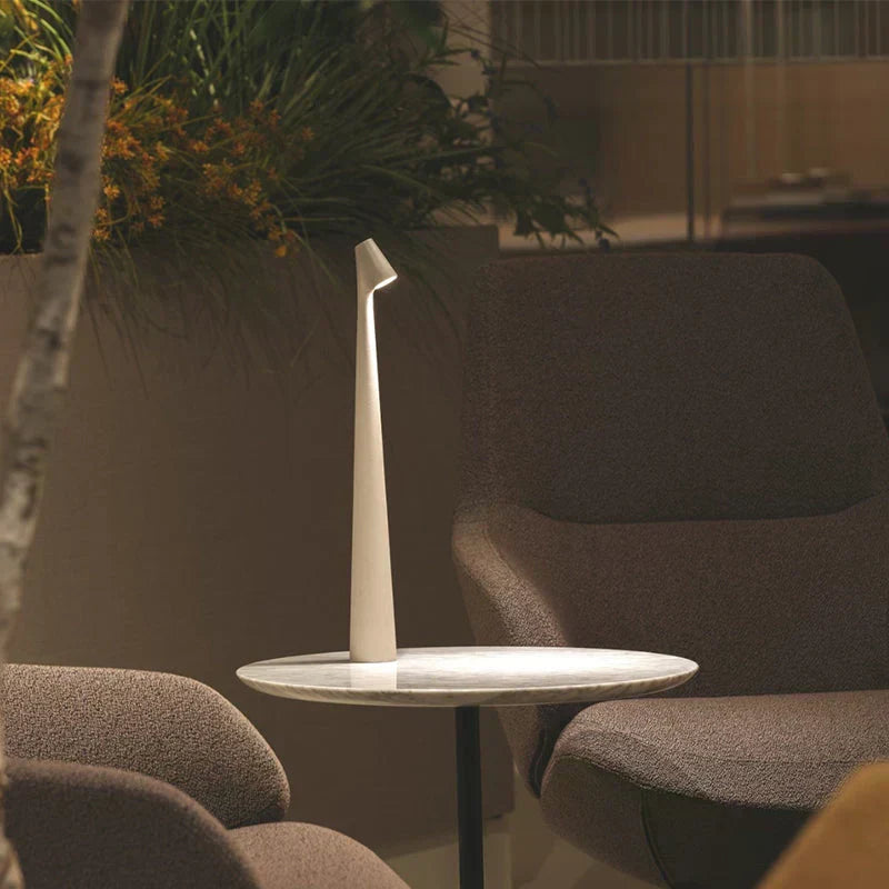FjordNova Kabellose LED-Tischlampe — Einstellbares kabelloses Licht - Desfino