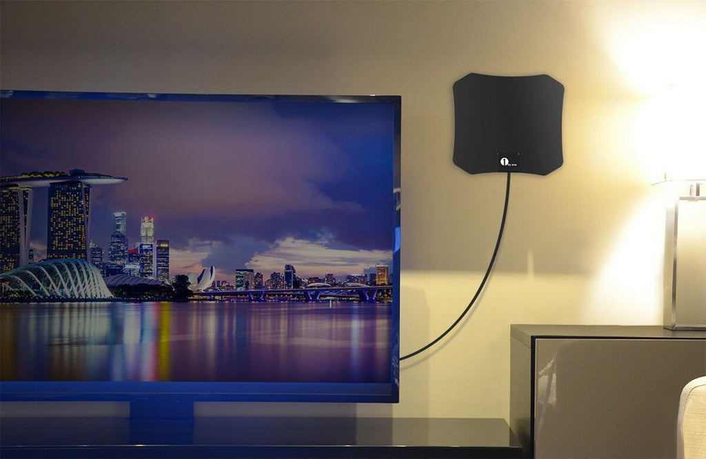 Antenna satellitare HDTV da interno 4K Asteron — TV senza cavo | Desfino