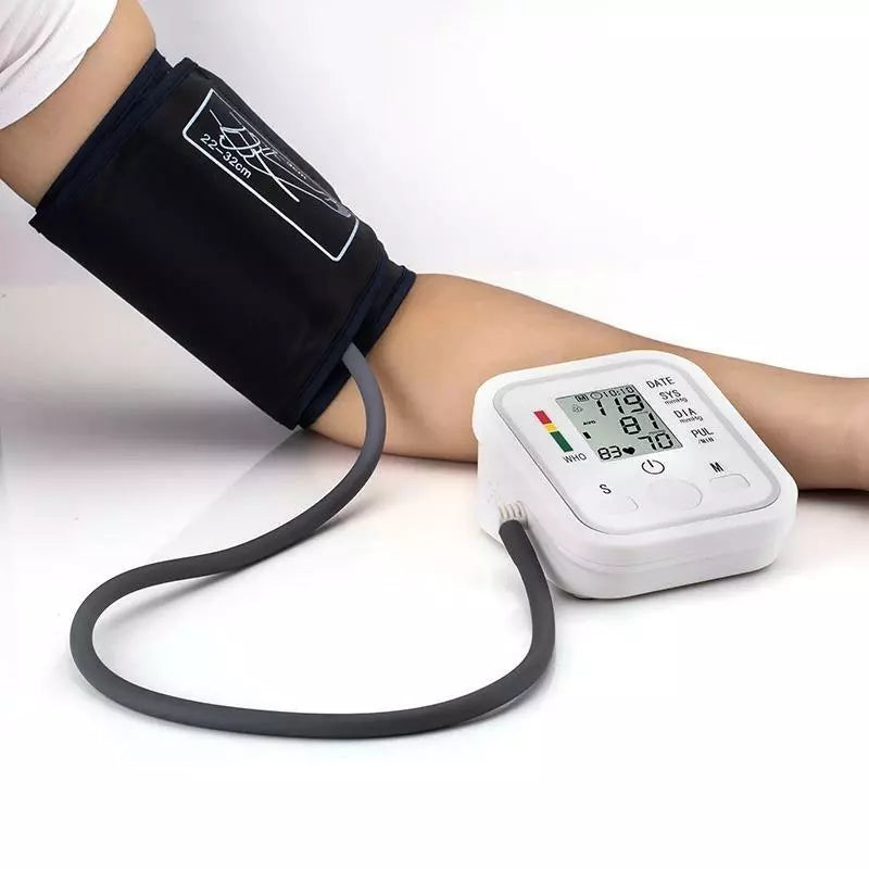 Přenosný automatický digitální tlakoměr — funkce paměti - Desfino