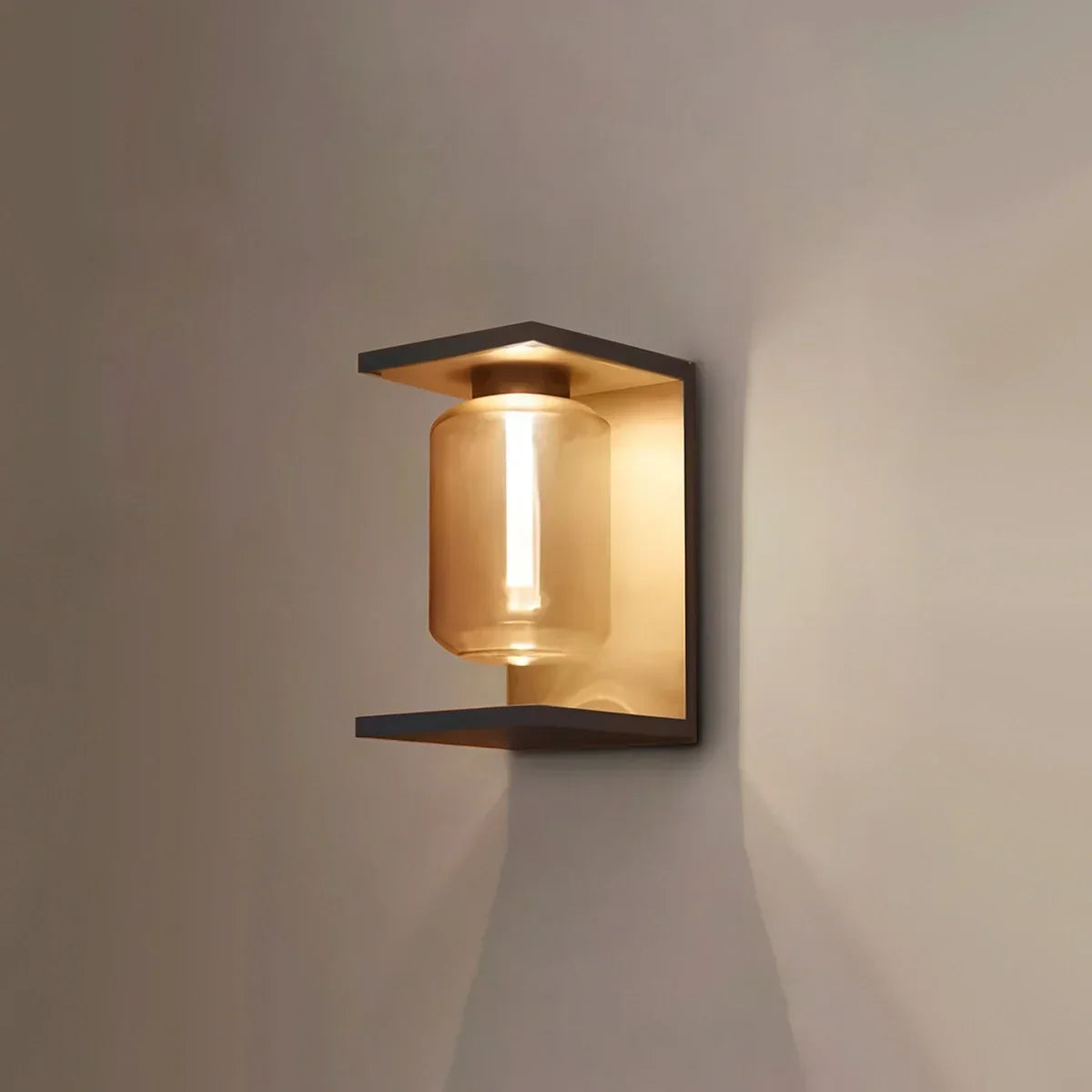 Outdoor Solar Waterproof Wall Lamp | Desfino
