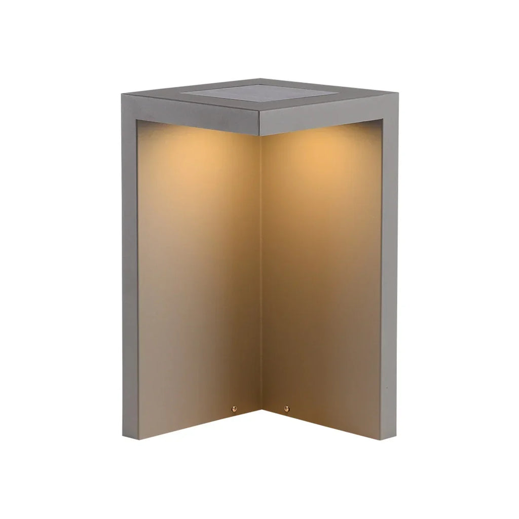 Solar-Stehlampe als Tisch und Hocker | Desfino