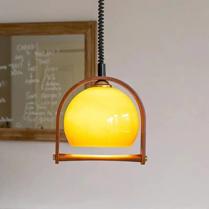 Rivara pendellampe i tre — vintage lampe til spisestue og kjøkken - Desfino
